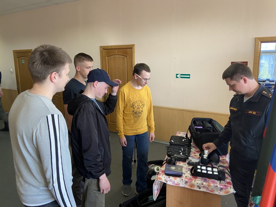 Офицеры военного следственного отдела по гарнизону Северодвинск пригласили к себе в гости студентов юридического факультета